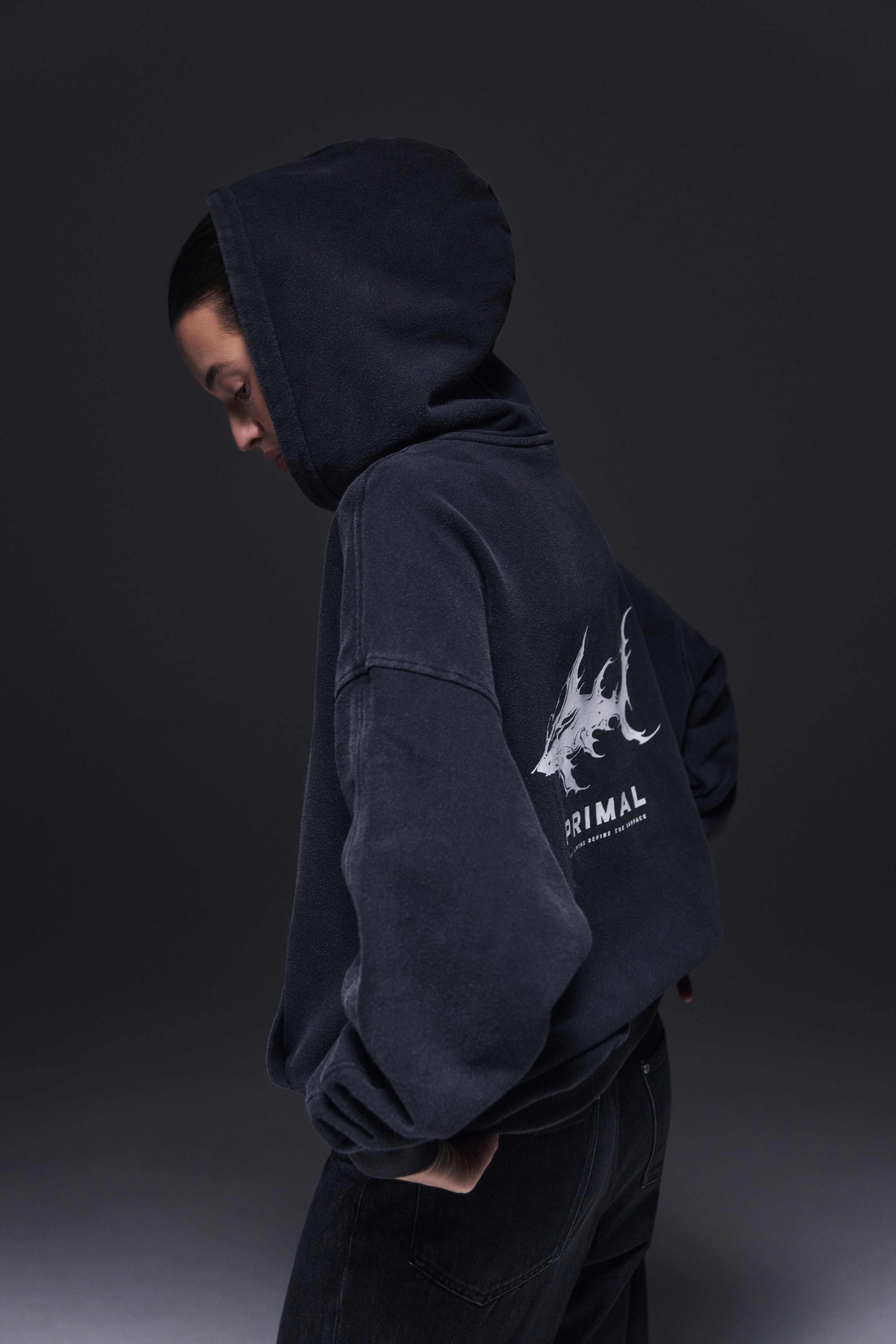 PRIMAL — TMAVĚ ŠEDÁ